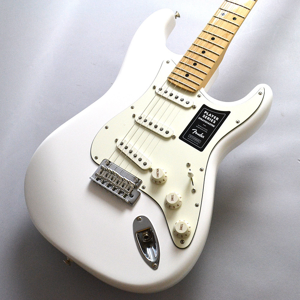 Fender Player Stratocaster Maple Fingerboard Polar White【現物写真