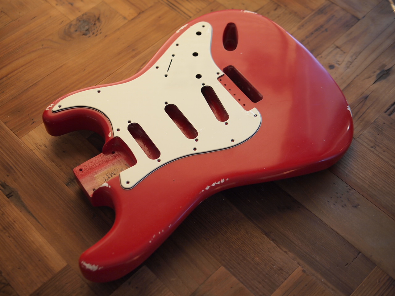 MJT Stratocaster Body - Alder - Dakota Red - Light Relic（新品特価