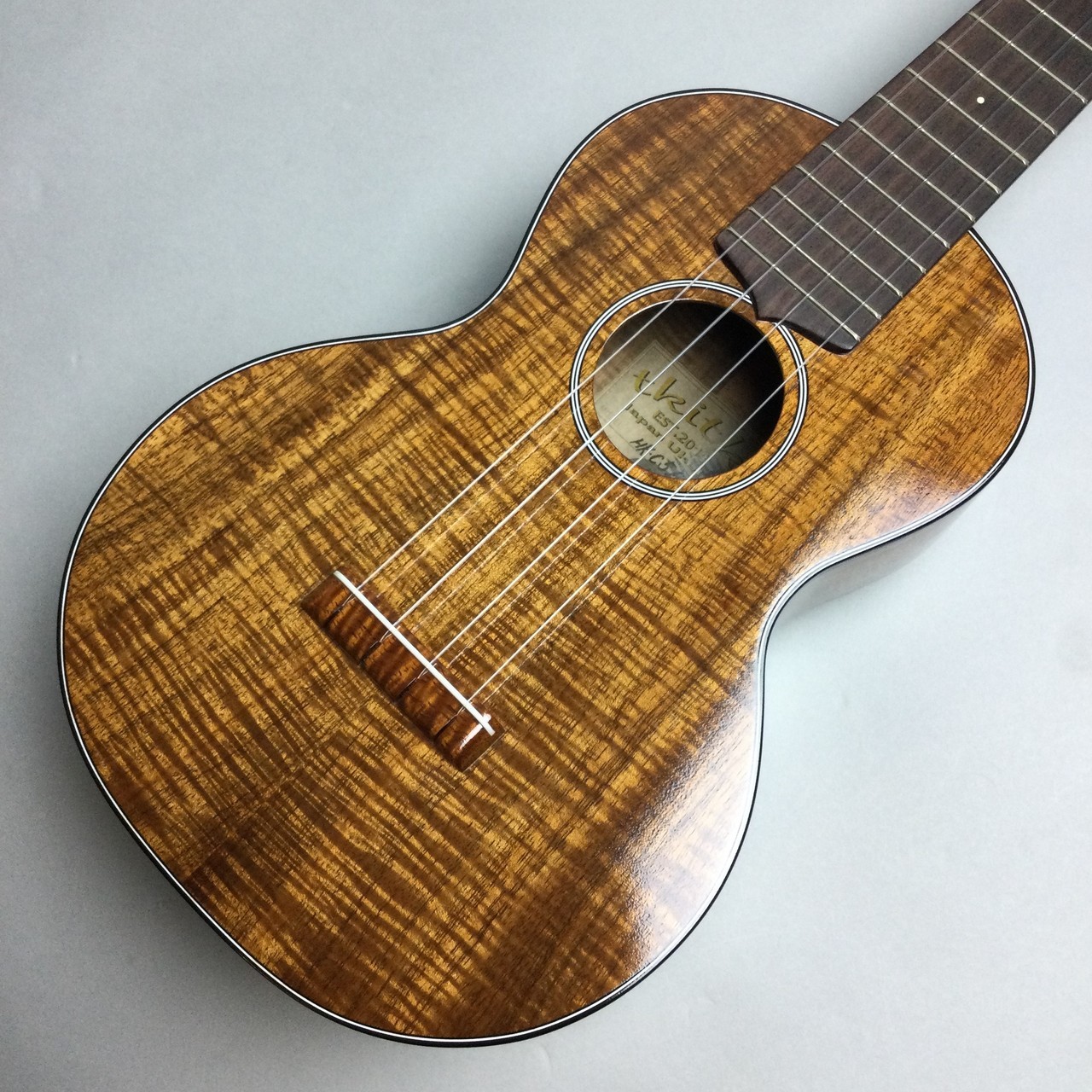 tkitki ukulele (ティキティキ)HK-C5A Premium #497【新品】（新品特価