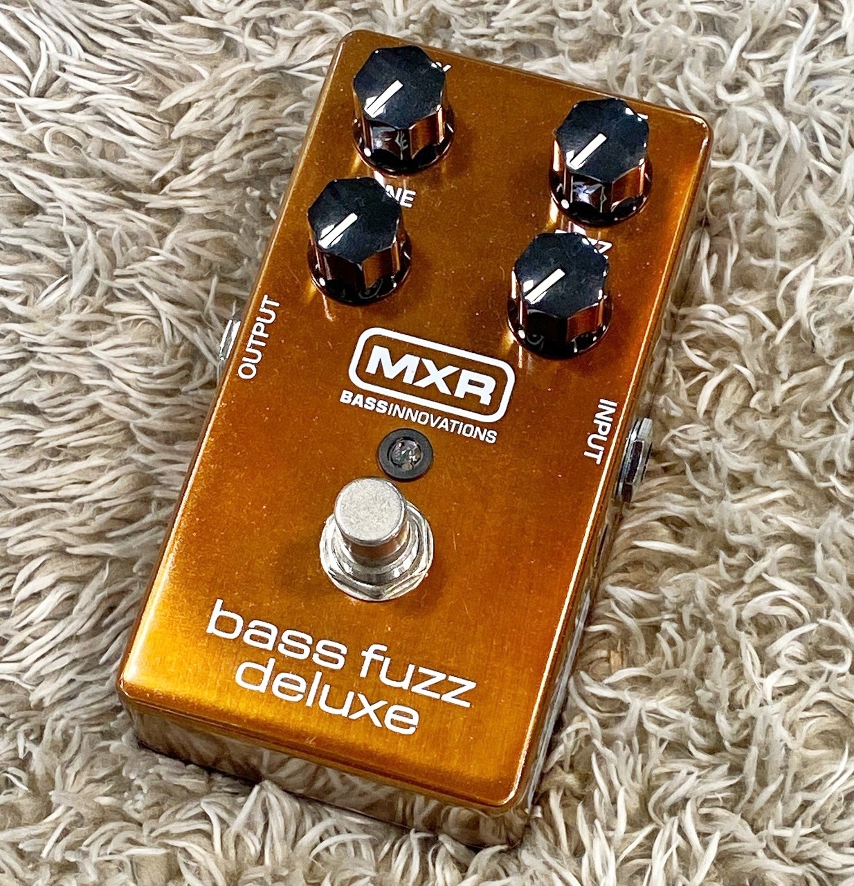 MXR M84 Bass Fuzz Deluxe【アウトレット特価】【ベース用ファズ