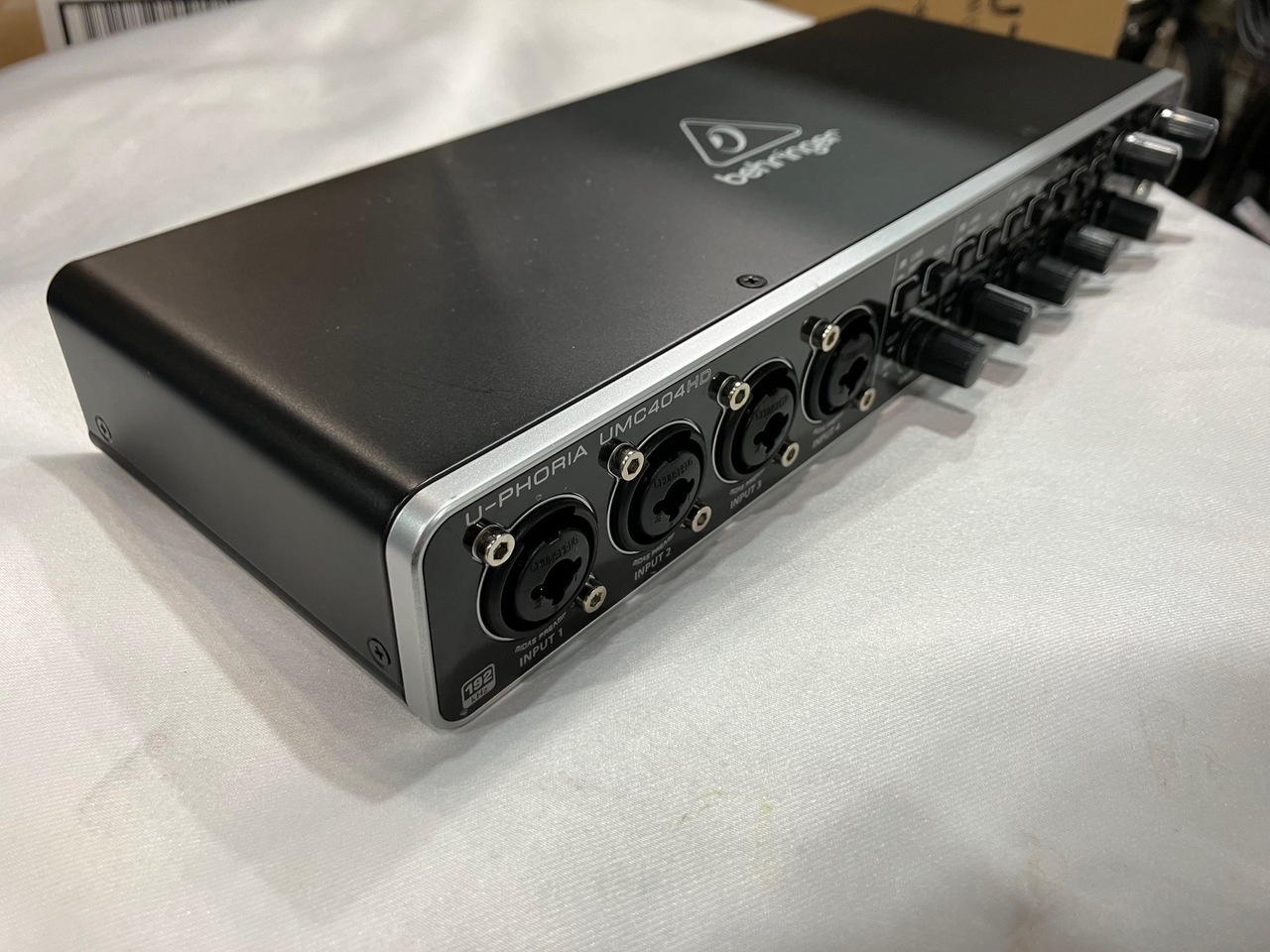 BEHRINGER U-PHORIA UMC404HD◇4CHオーディオインターフェースの中古が