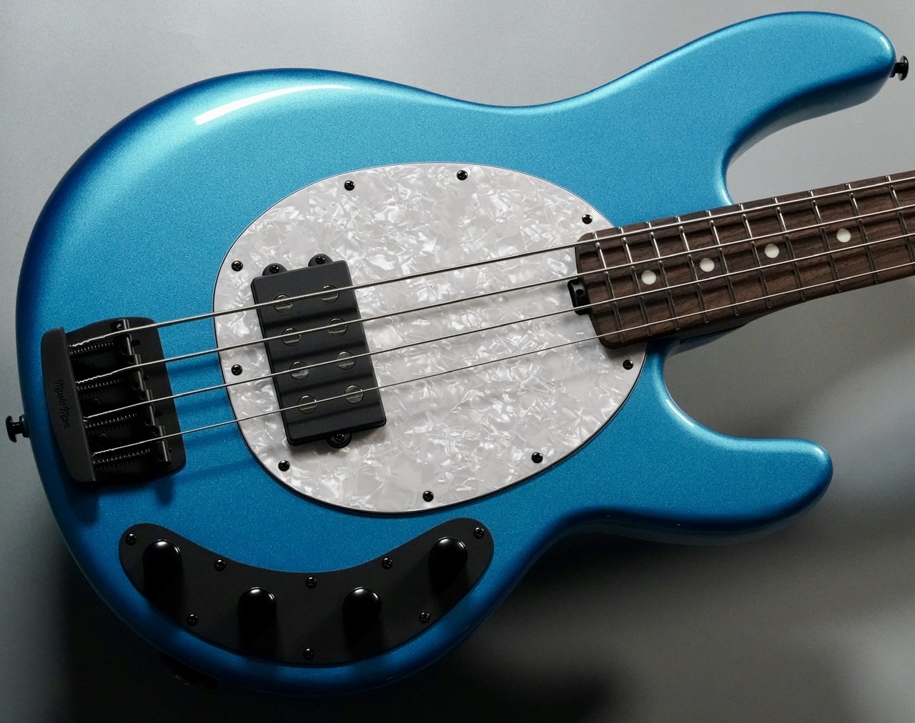 【得価在庫】MUSICMAN ミュージックマン 純正 bass ベース StingRay 5 スティングレイ HARD CASE ハードケース ケース 即有り エレキベースケース