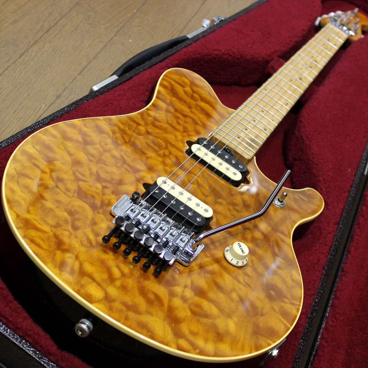 MUSICMAN AXIS EX Trans Gold Quilt ミュージックマン - 楽器、器材