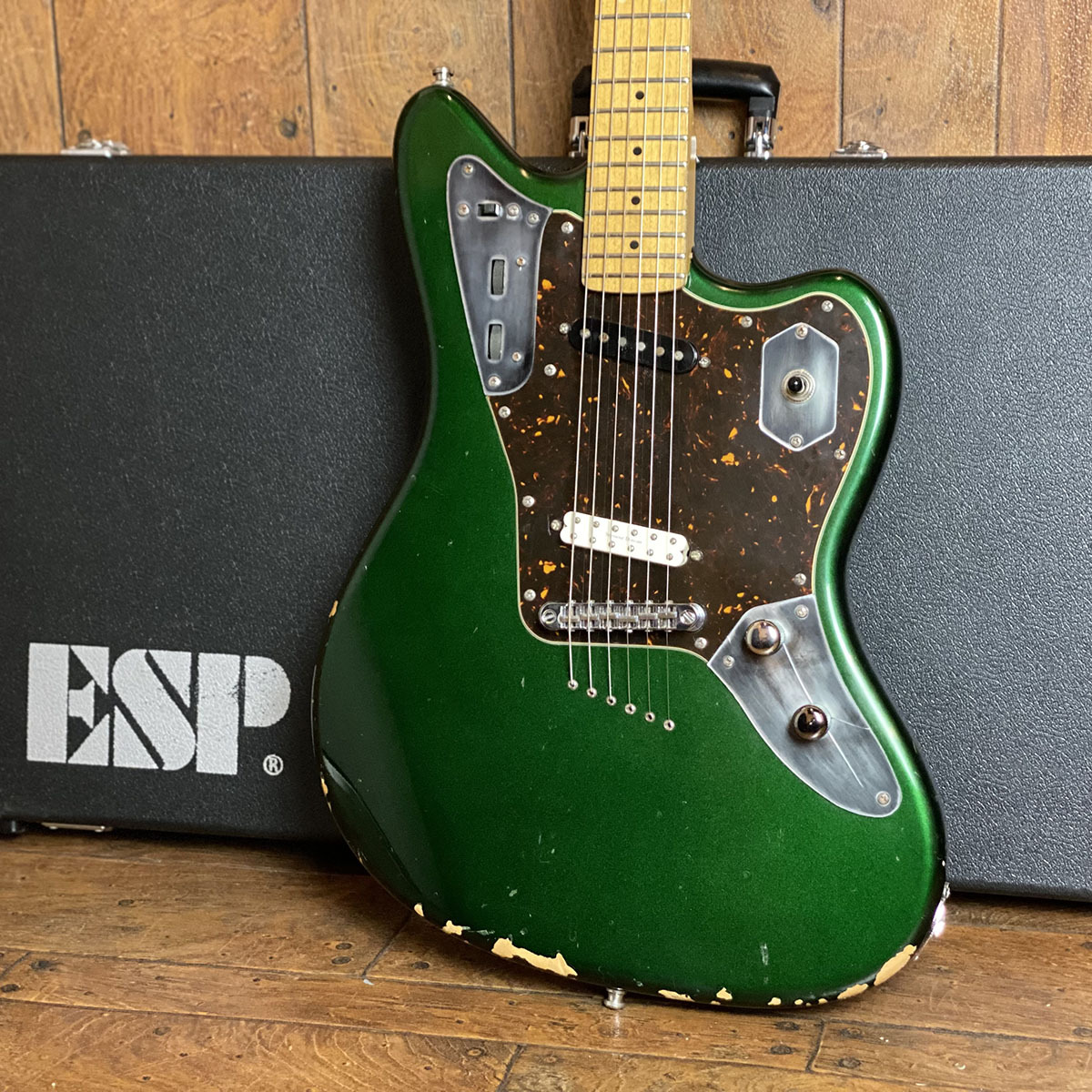 ESP オーダーメイドギター ジャガーシェイプ