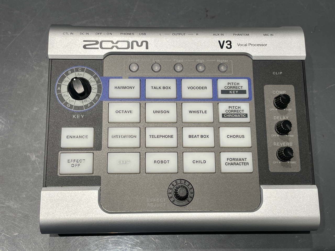 ZOOM（ズーム）/V3 Vocal Processor 電源アダプター付属 【USED