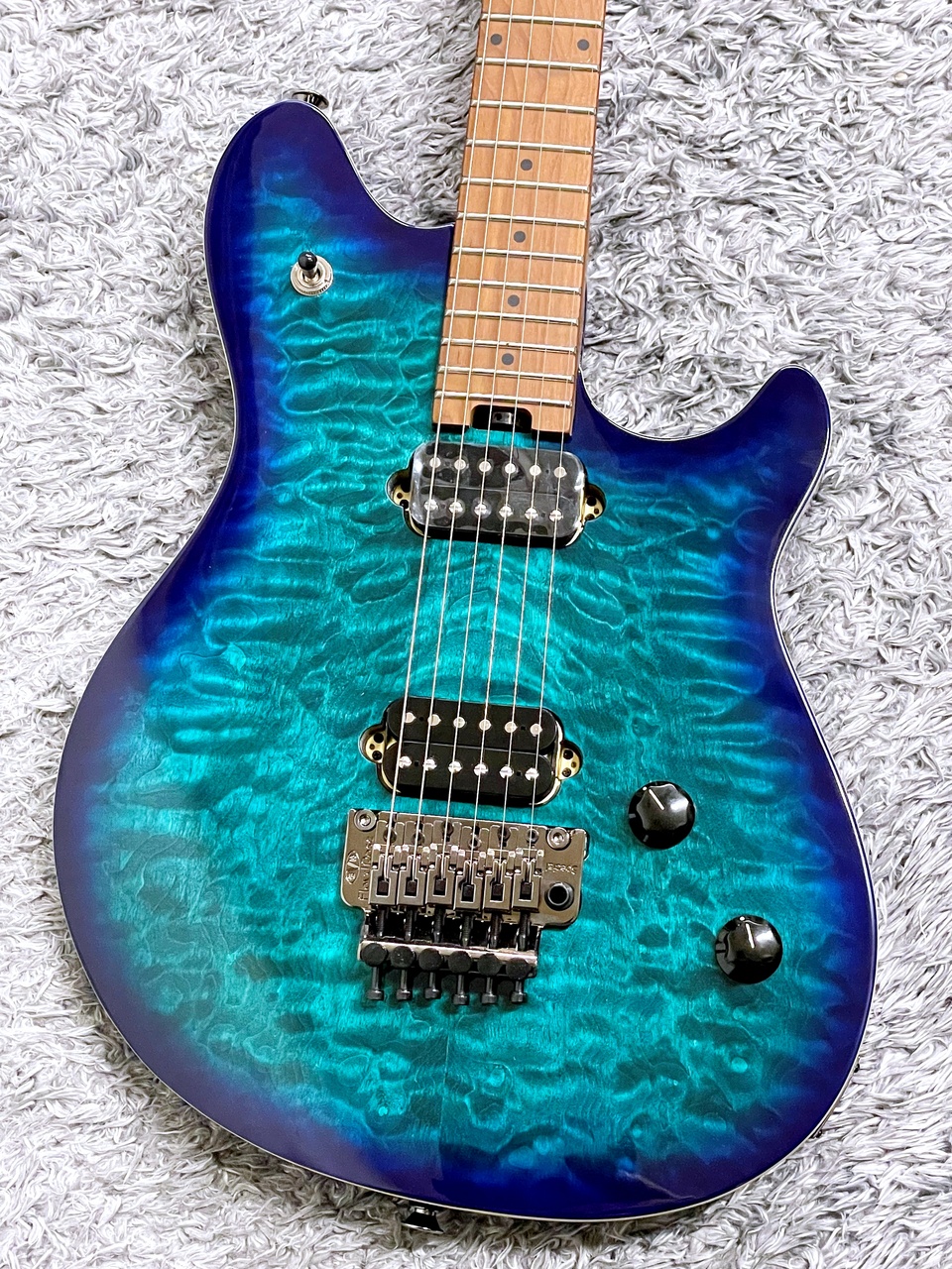 EVH Wolfgang WG Standard Quilt Maple Chlorine Burst（新品特価/送料