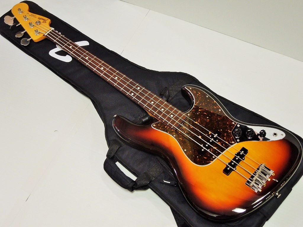 当店 一番人気 Fender Japan JB62-US 3TS ジャズベース エレキベース