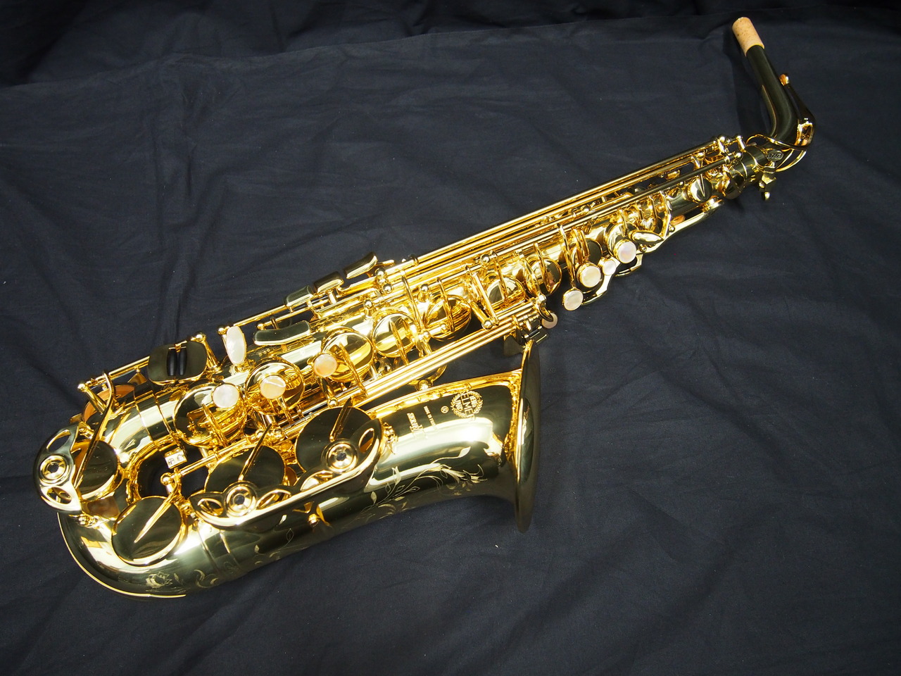 SELMER セルマー アルトサックス シリーズⅢ ゴールドラッカー仕上げ