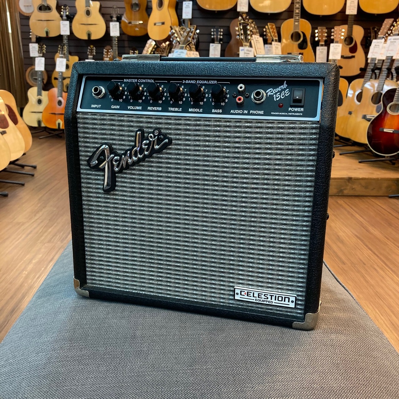 ダークブラウン 茶色 Fender フェンダー アコースティックアンプ