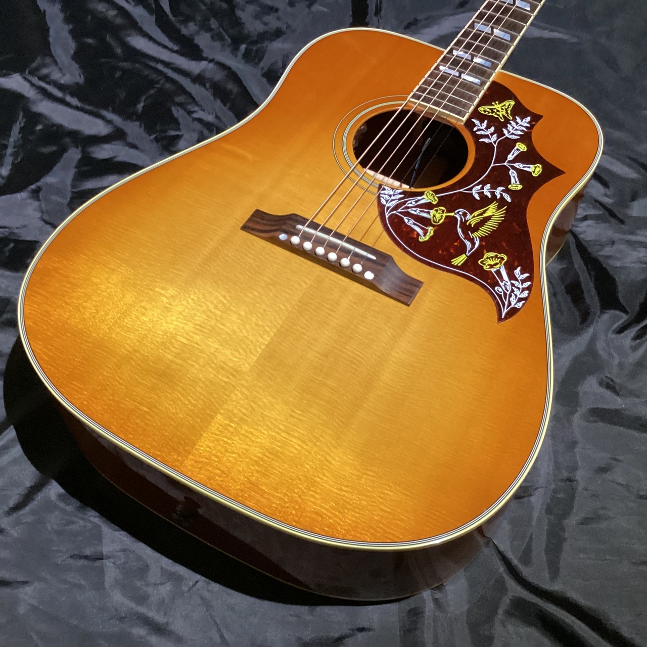 Gibson Hummingbird Original Heritage Cherry Sunburst 2022年製