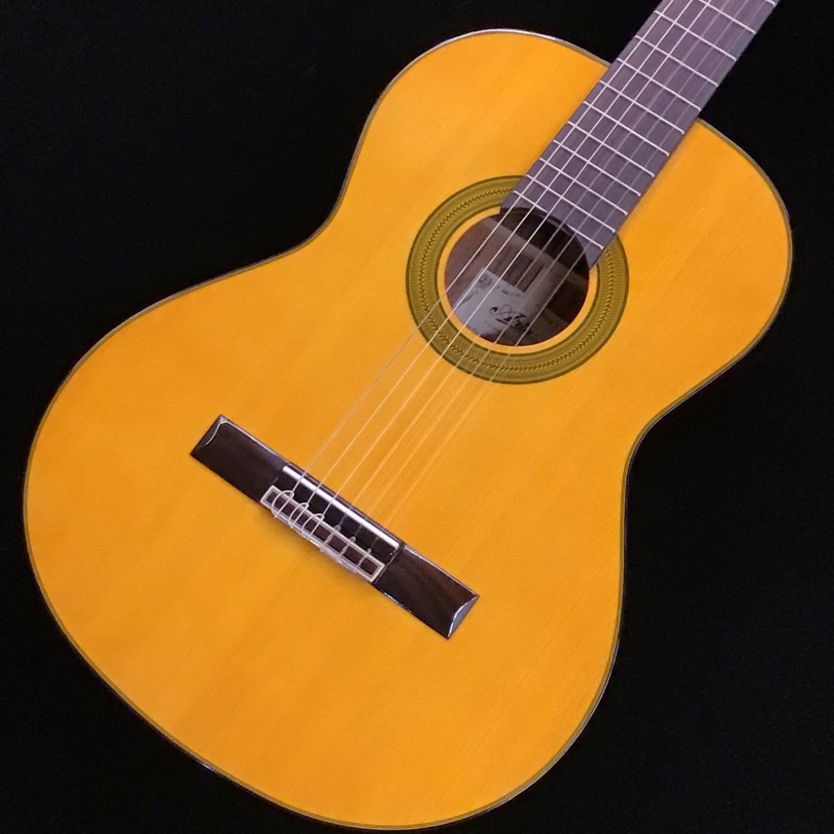 ARIA 303SC クラシックギター 640mm ソフトケース付き 松単板／ローズ
