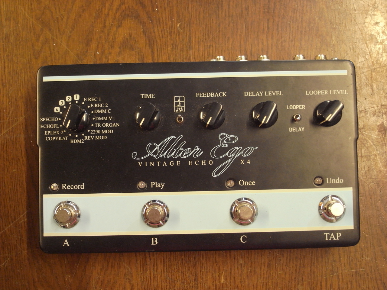 tc electronic Alter Ego X4 Vintage Echo（中古）【楽器検索