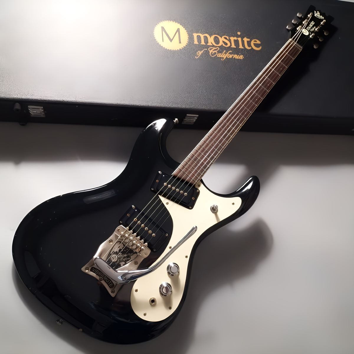 Mosrite Super Custom '65 黒雲製 日本製 モズライト（中古/送料無料