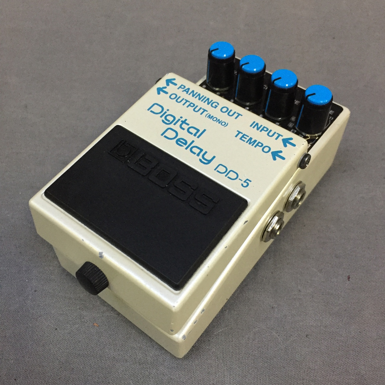ギターエフェクター BOSS DD-5 BOSS DD-5 Digital Delay Guitar Effects Pedal from JAPAN