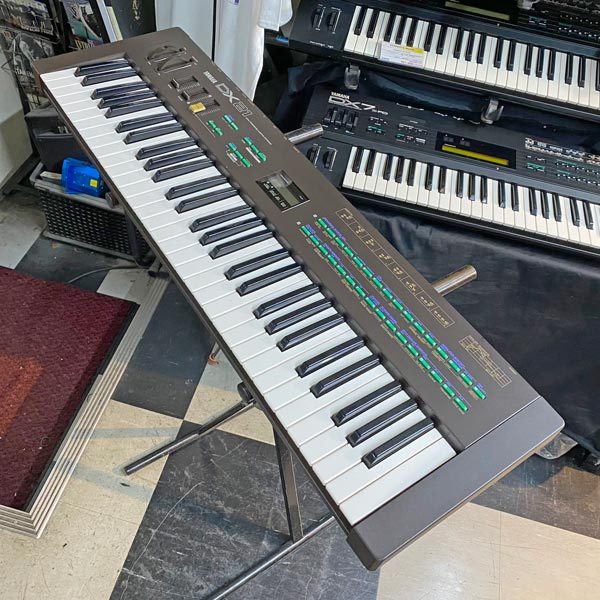 YAMAHA シンセサイザー ＤＸ２１の説明書 - 鍵盤楽器