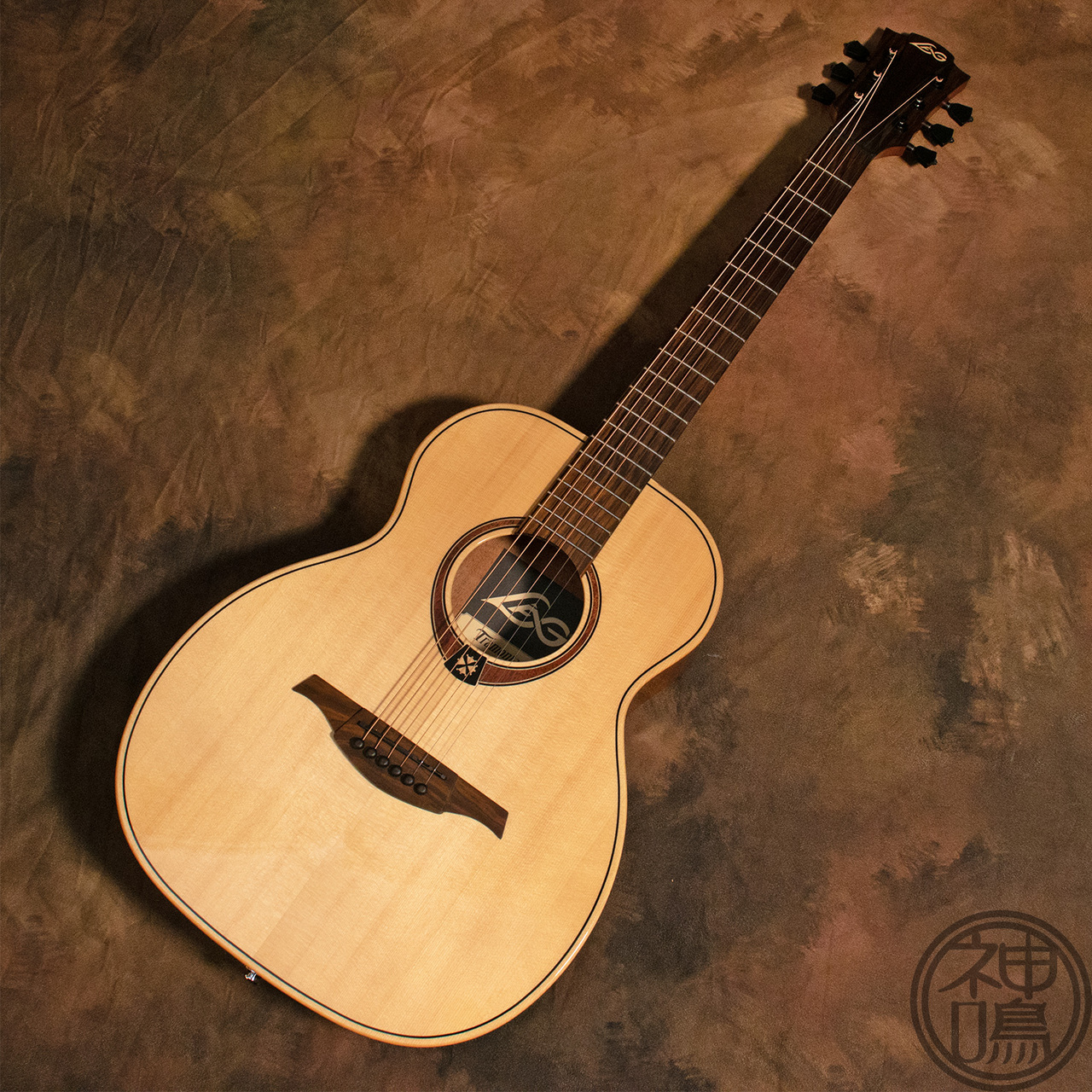 LAG Guitars Travel SPE Spruce EL（新品/送料無料）【楽器検索