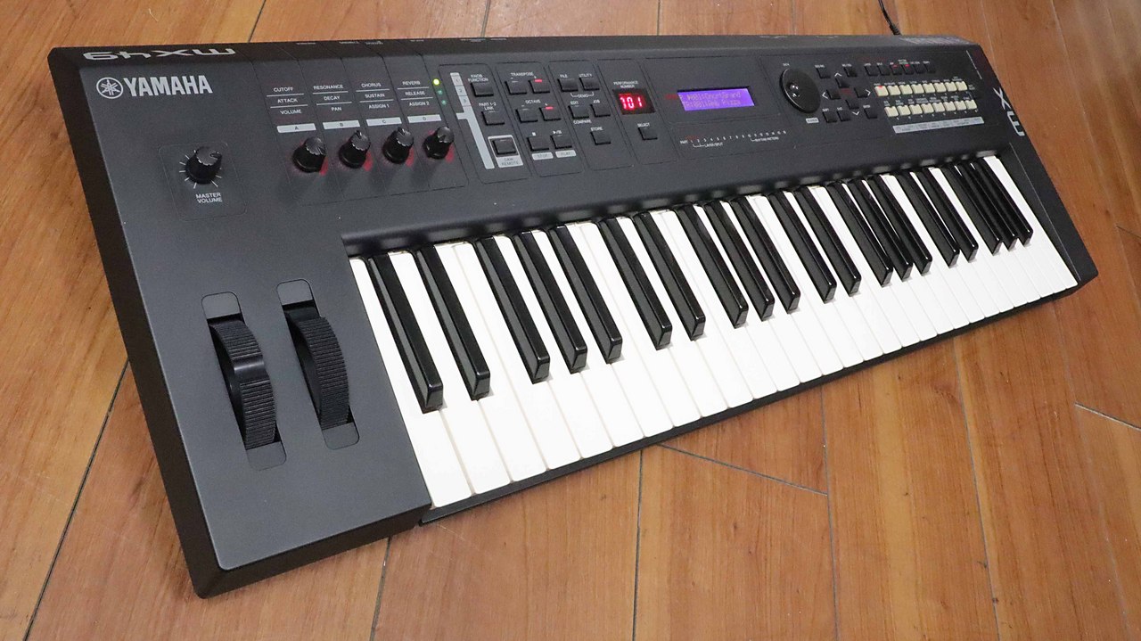 YAMAHA MX49 シンセサイザー