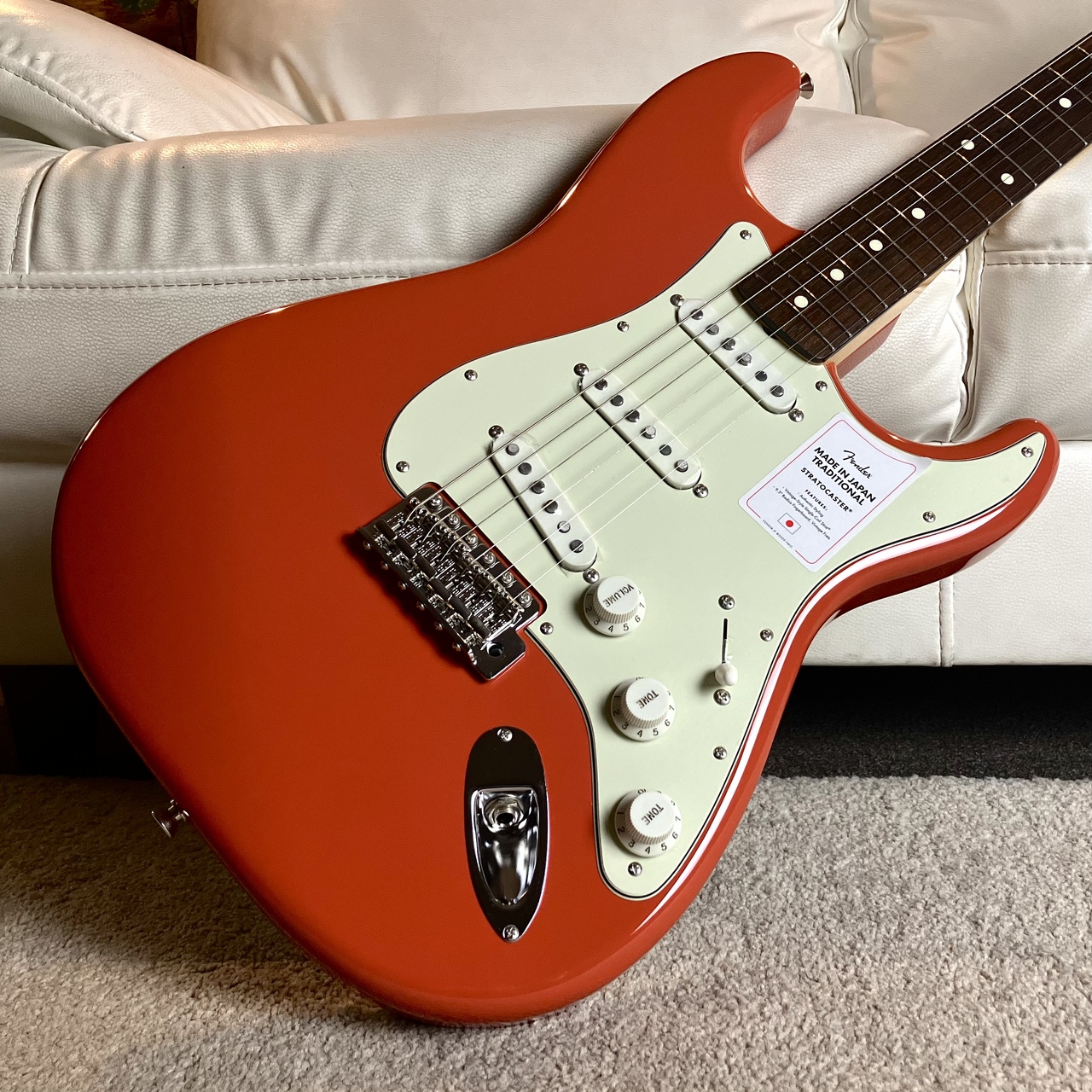 Fender STRATOCASTER made in Japan 赤