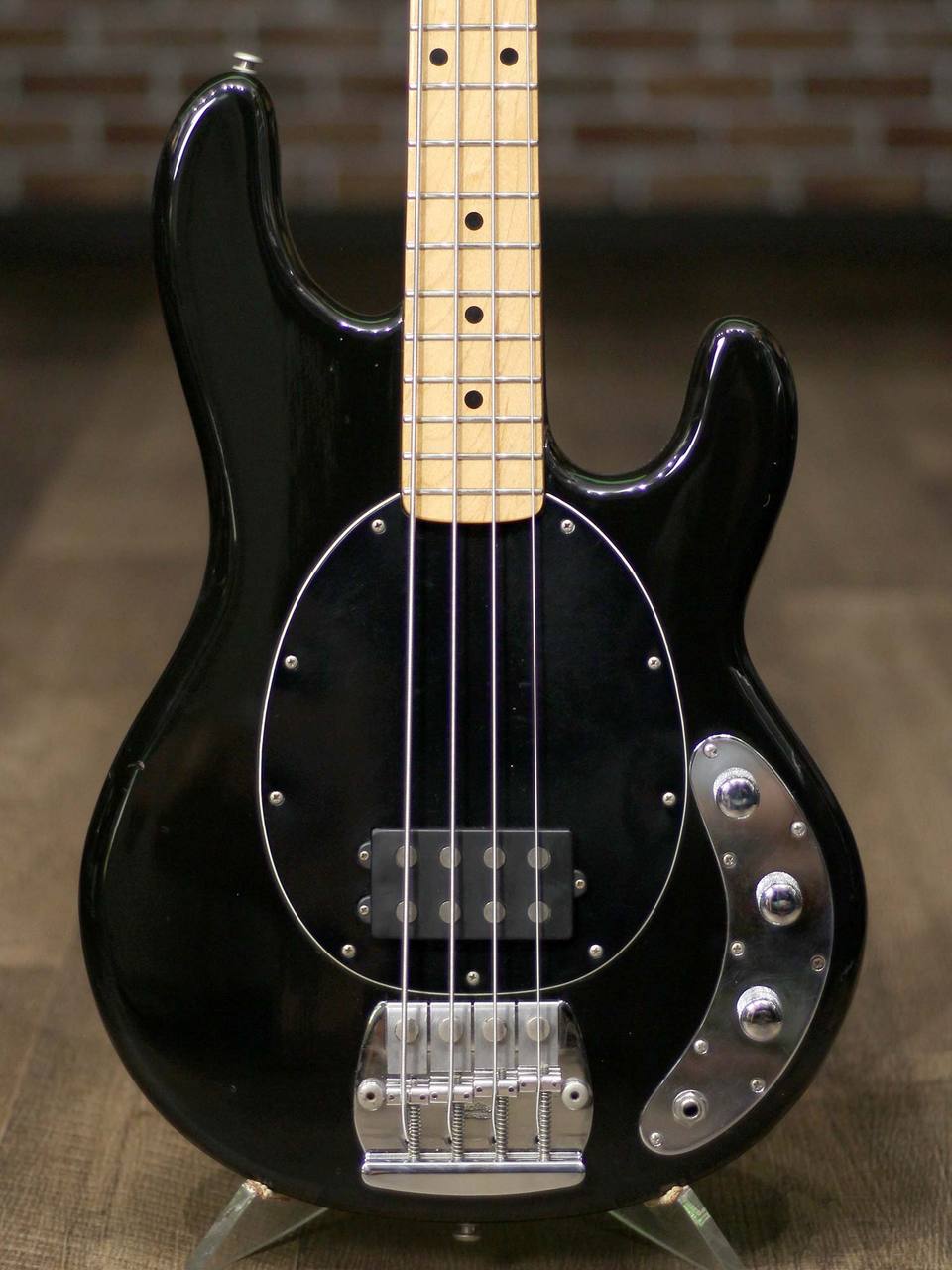 MUSIC MAN 1978 Sting Ray Black（ビンテージ）【楽器検索デジマート】