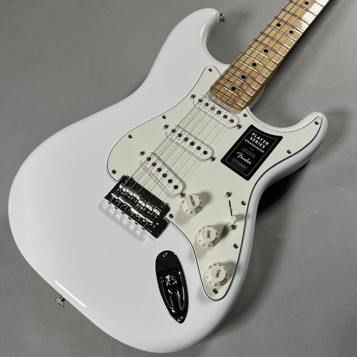 Fender Player Stratocaster Maple Fingerboard Polar White エレキ