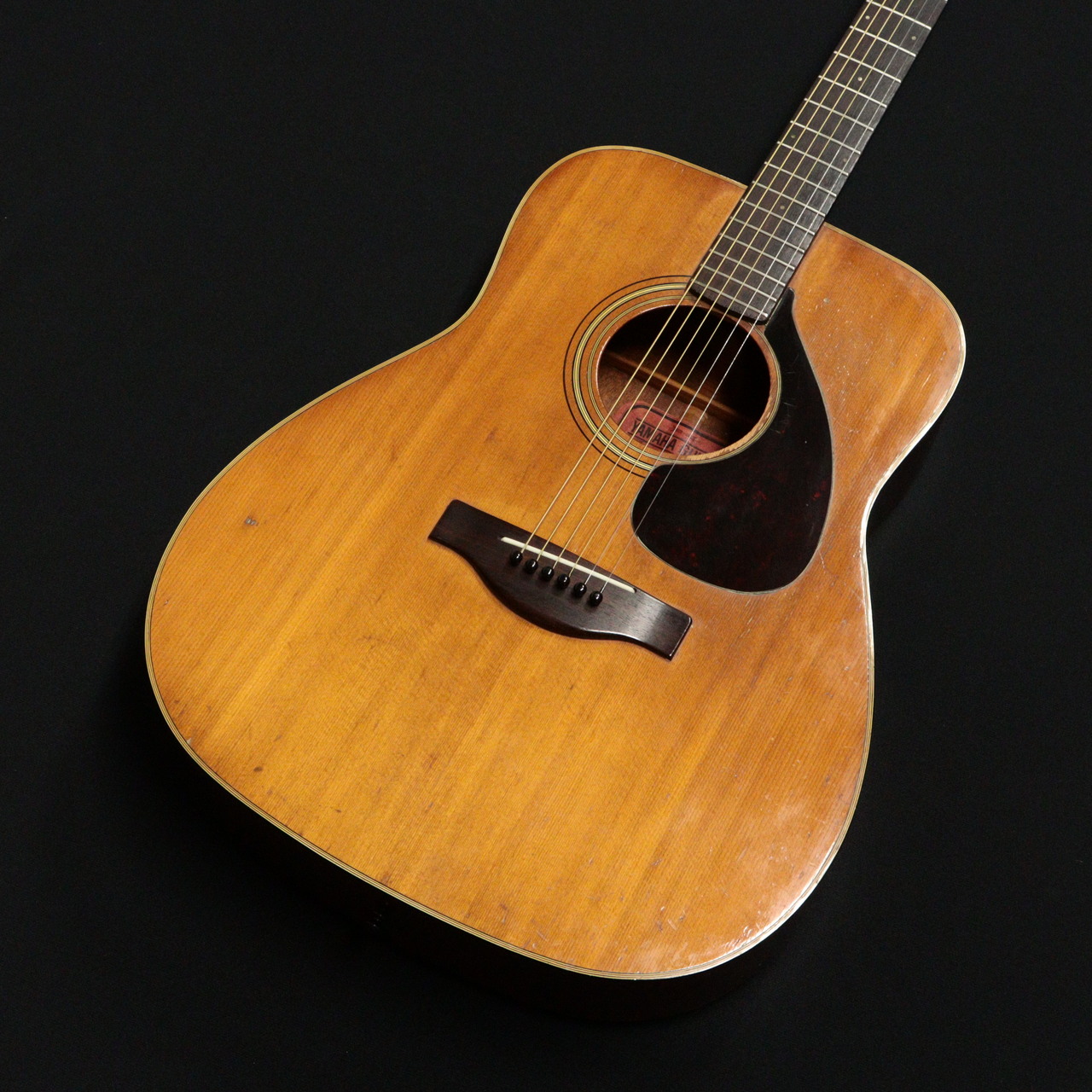 売り尽くし価格 アコースティックギター FG-180(1969年)赤ラベル 