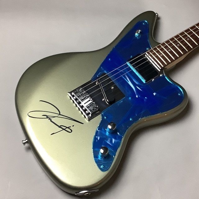 美品 希少品 FERNANDES 伊藤賢一モデル サイン入 zo-3 メーカー直売 - 人気ランキング 美品 売買された zo3 サイン入