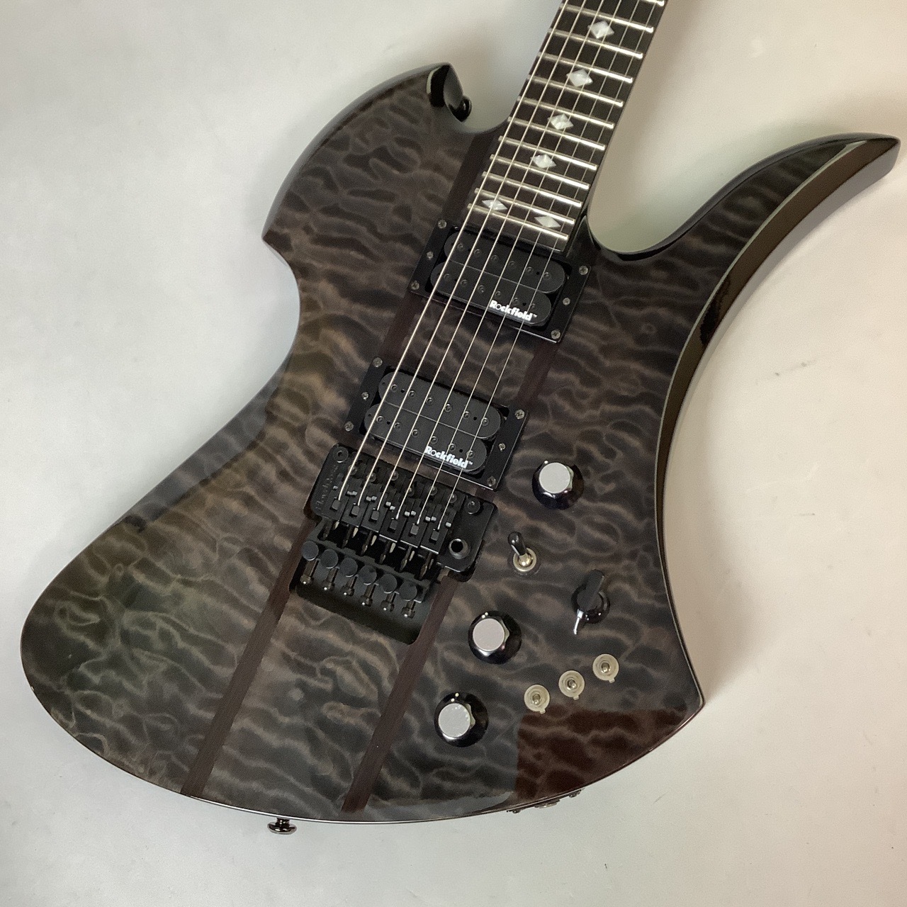 5776】送料無料 B.C.Rich Mockingbirdエレキギター - kineziomassage