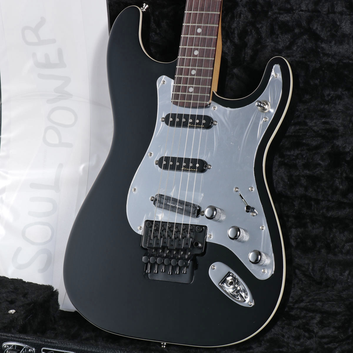 Fender Tom Morello Stratocaster Rosewood Fingerboard Black トム
