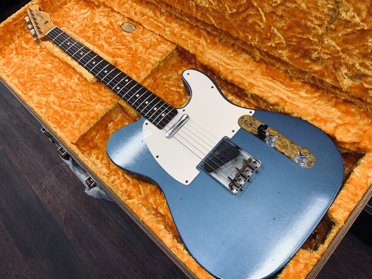 フェンダー Fender Custom Shopテレキャスター ブリッジカバー