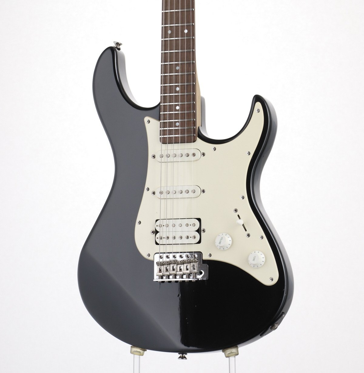 yamaha pacifica black