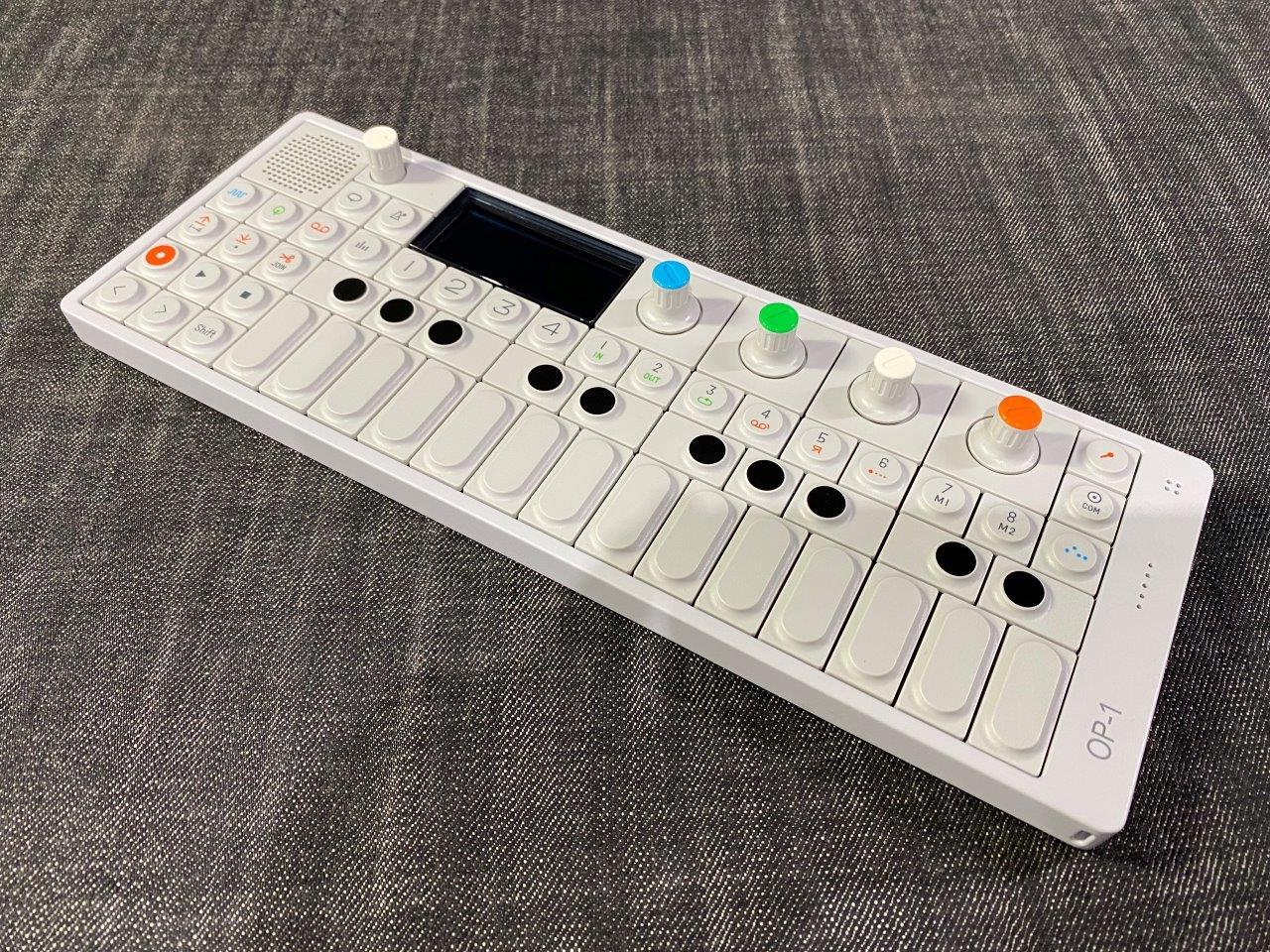 Teenage Engineering OP-1（中古/送料無料）【楽器検索デジマート】