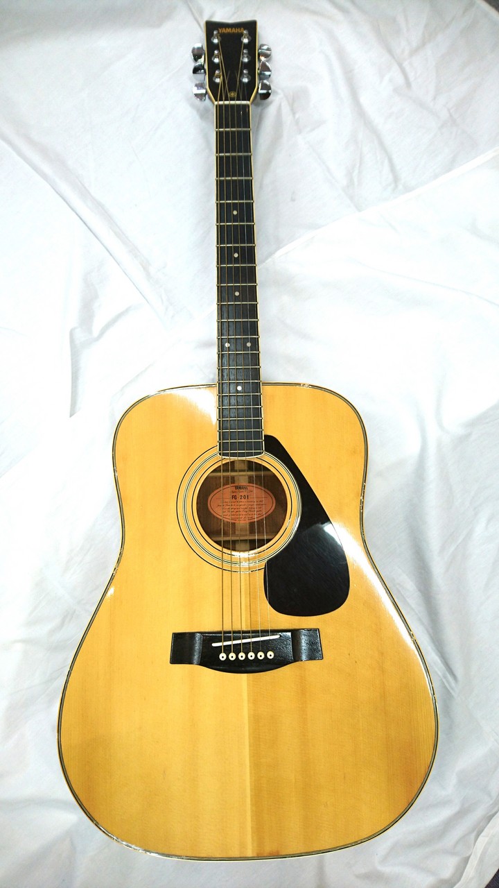 YAMAHA アコースティックギター FG-201 スタンド付き