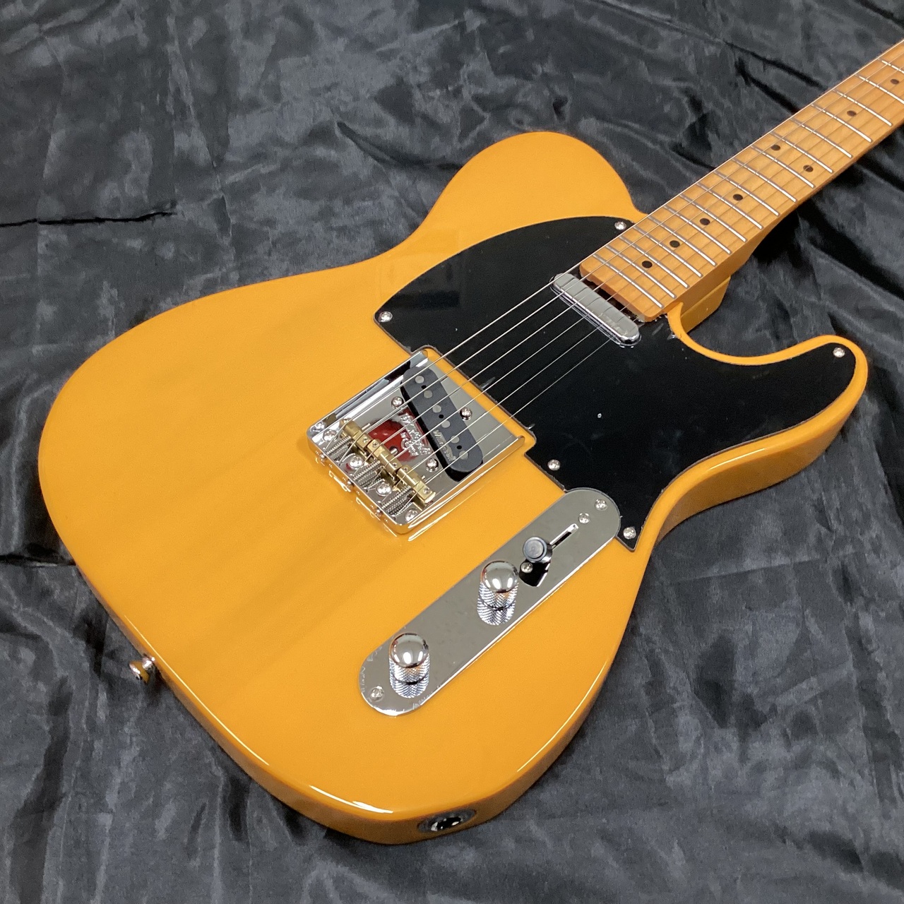 Vintage Guitars V52BS Butterscotch【オリジナルギグバッグプレゼント