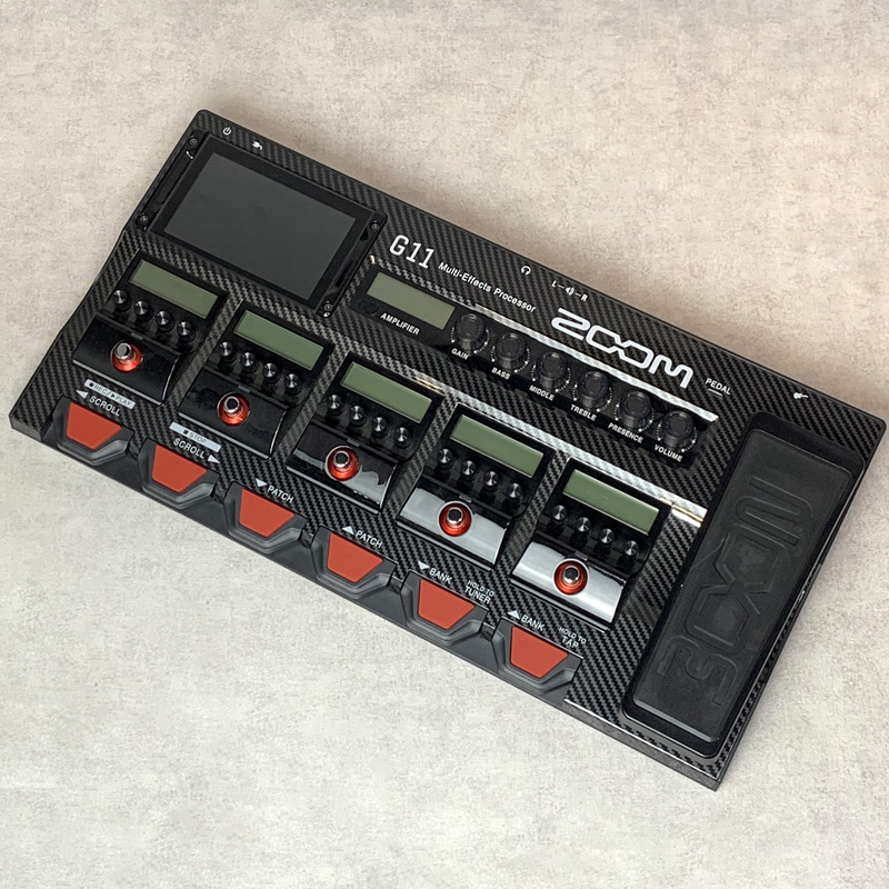 ZOOM G11 Multi-Effects Processor + BTA-1（中古/送料無料）【楽器