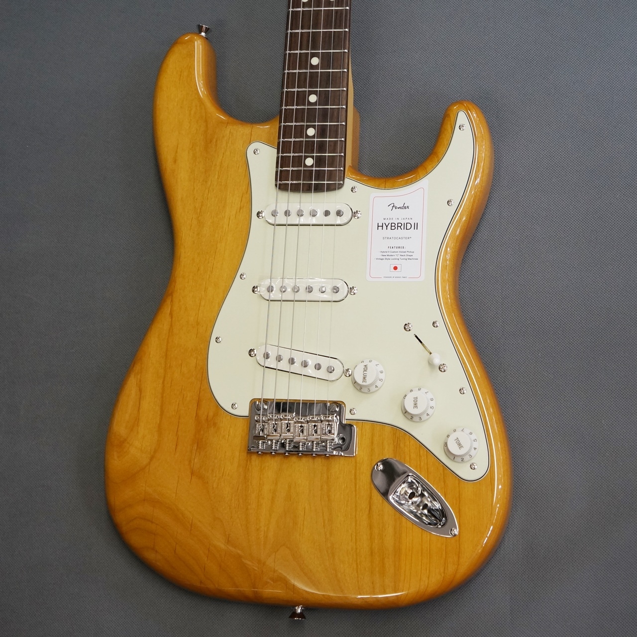 Fender Made in Japan Hybrid II Stratocaster - Vintage Natural