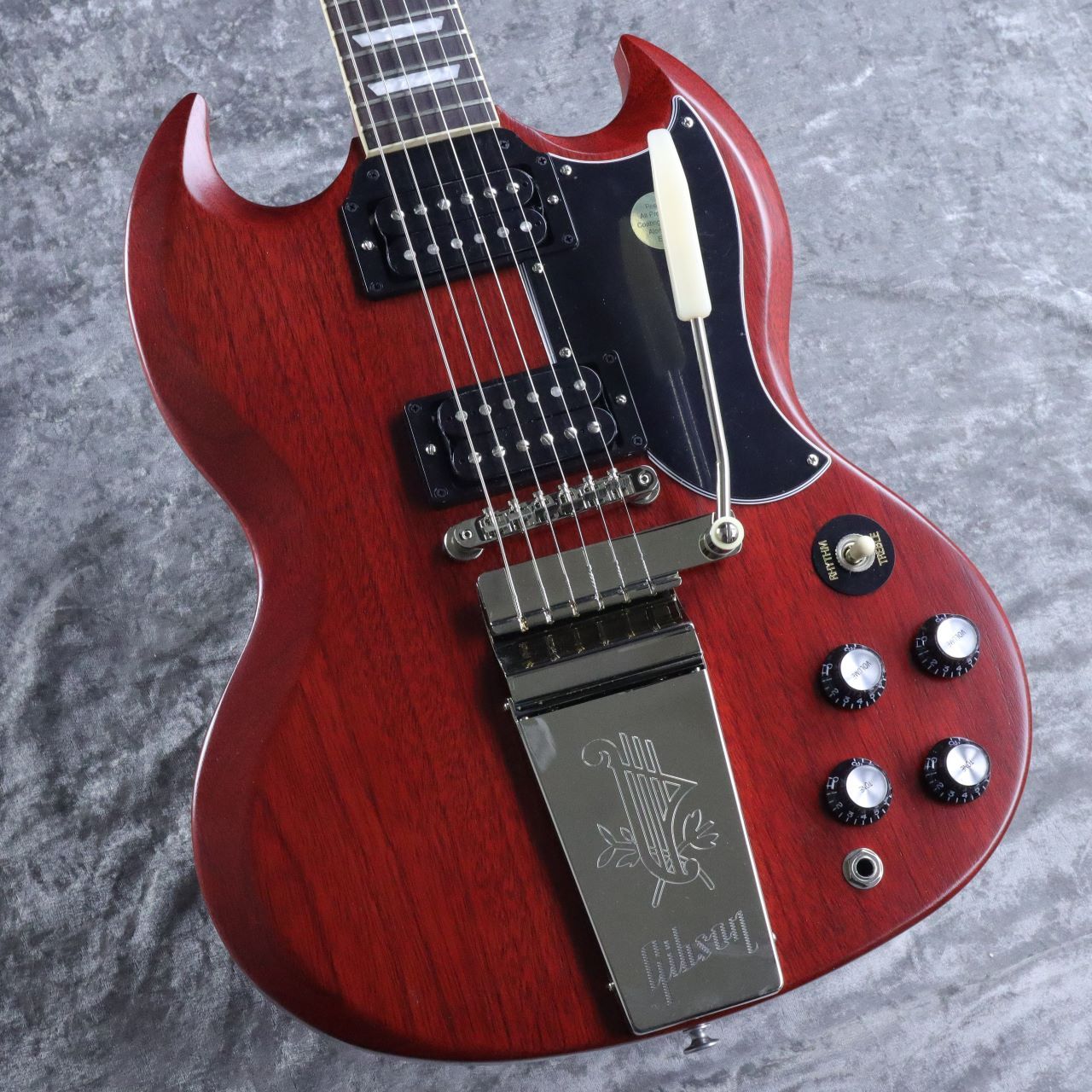 Gibson SG Standard '61 Faded Maestro Vibrola Vintage Cherry Satin
