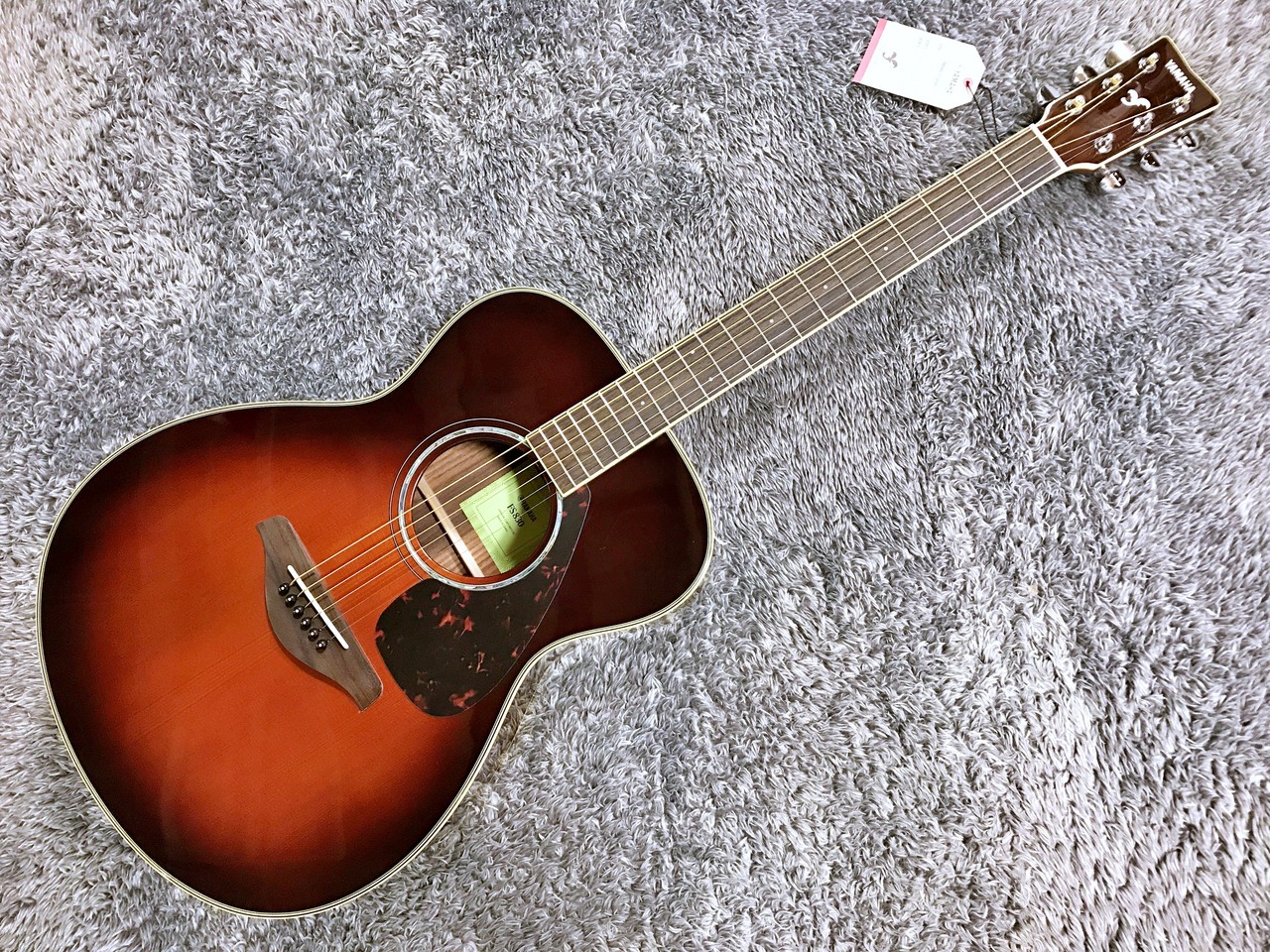 YAMAHA FS830 TBS (Tobacco Brown Sunburst)  【フォークスタイル】【即納可能】（新品/送料無料）【楽器検索デジマート】