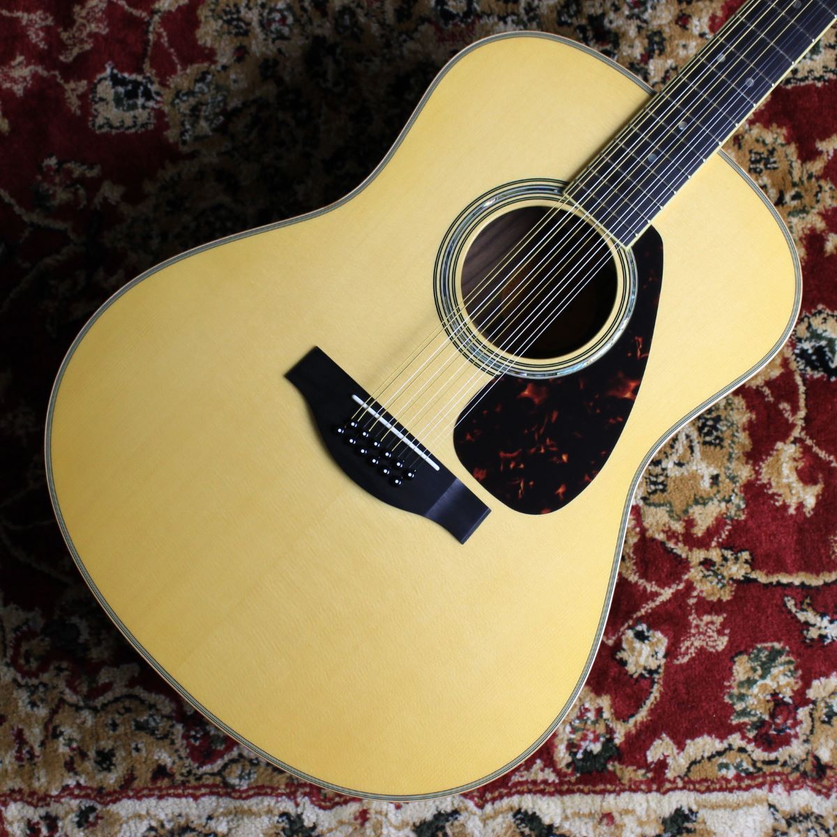 人気を誇る 1979年製 YAMAHA L-12-8A 中古品 12弦ギター