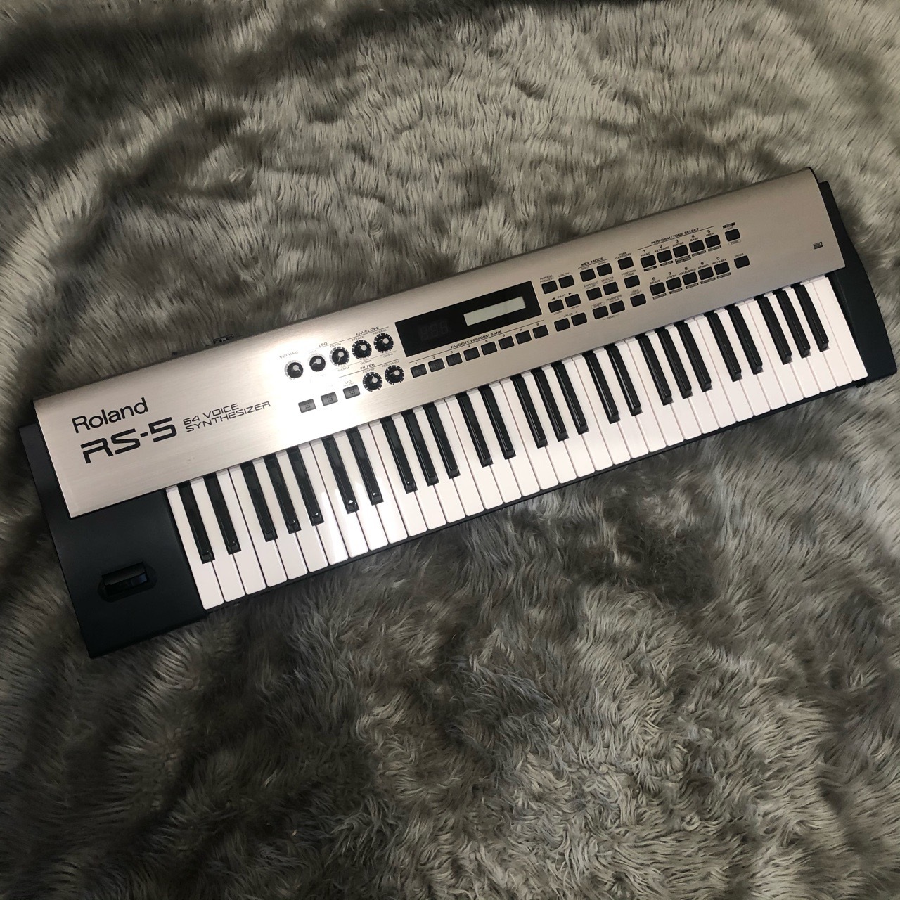 【海外 正規品】 ローランド シンセサイザー RS-5 鍵盤楽器