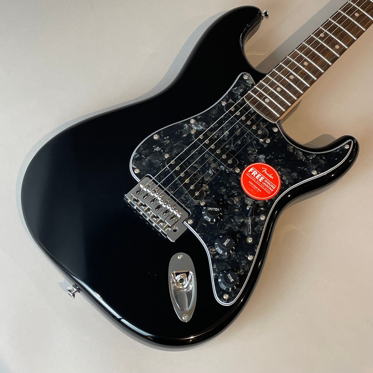 Squier by Fender FSR Affinity stratocaster Black Pearl ストラトキャスター エレキギター