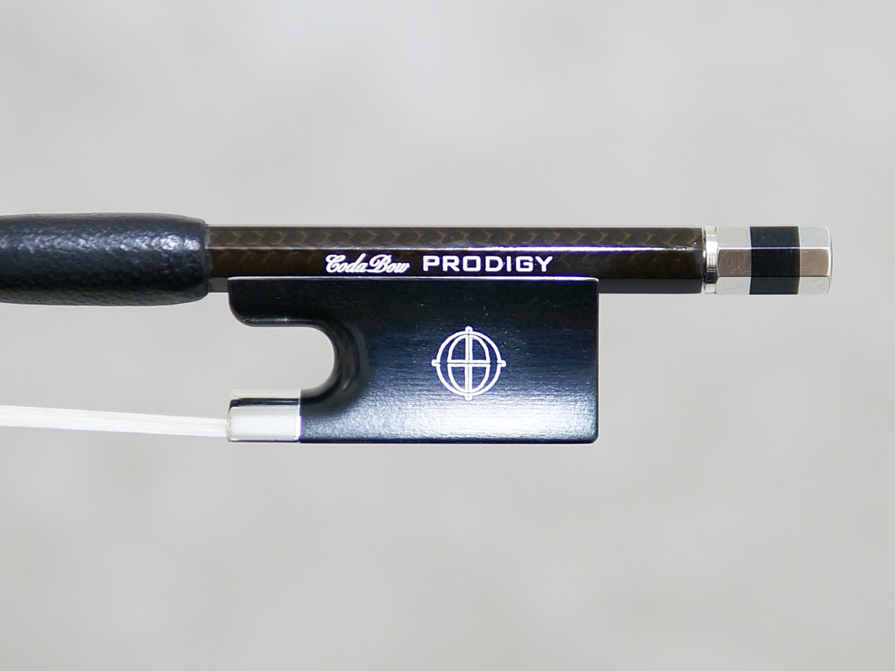 Coda Bow Prodigy バイオリン弓【横浜店】（新品/送料無料）【楽器検索デジマート】