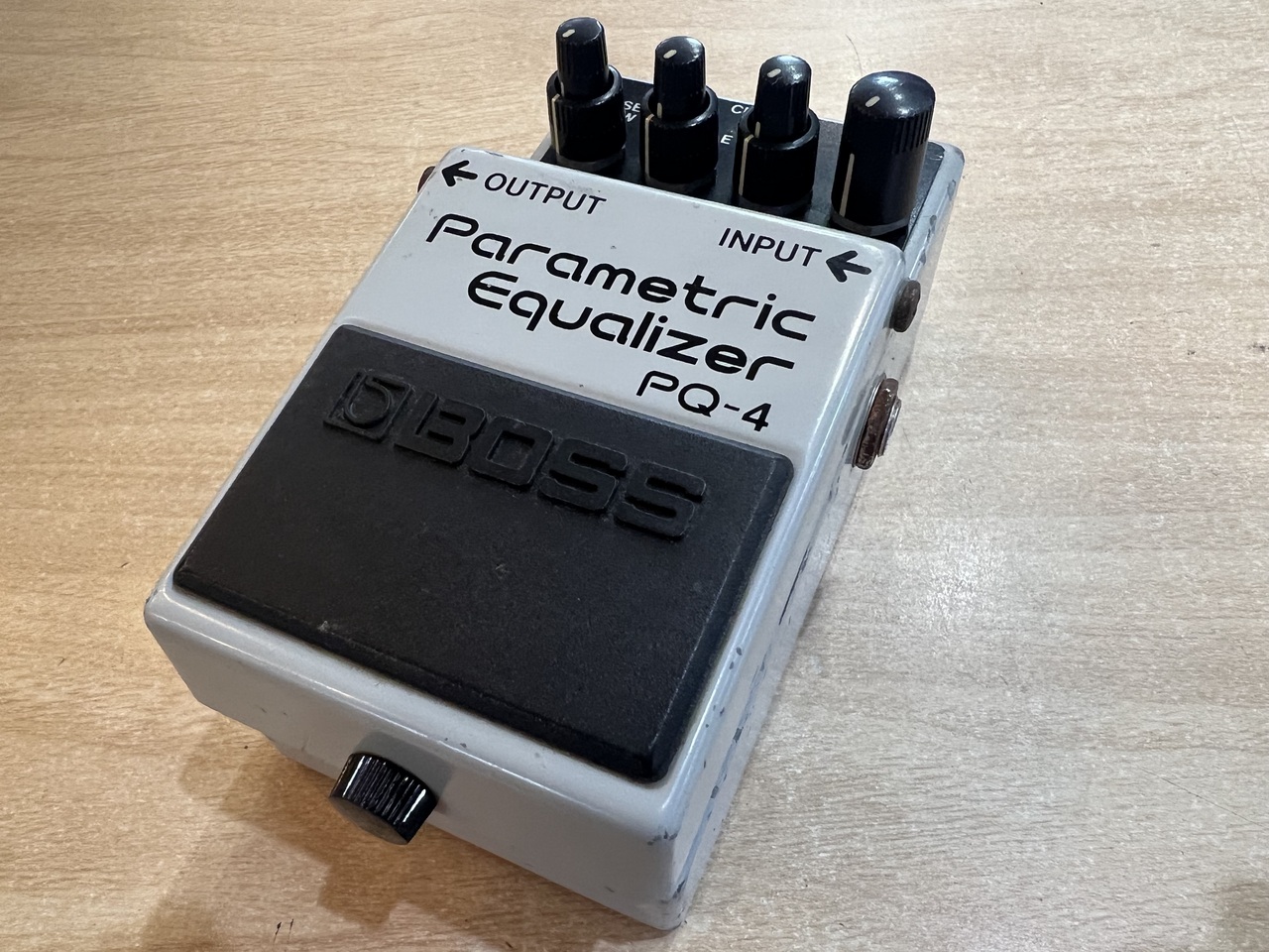 メール便指定可能 BOSS Parametric Equalizer PQ-4 パライコ