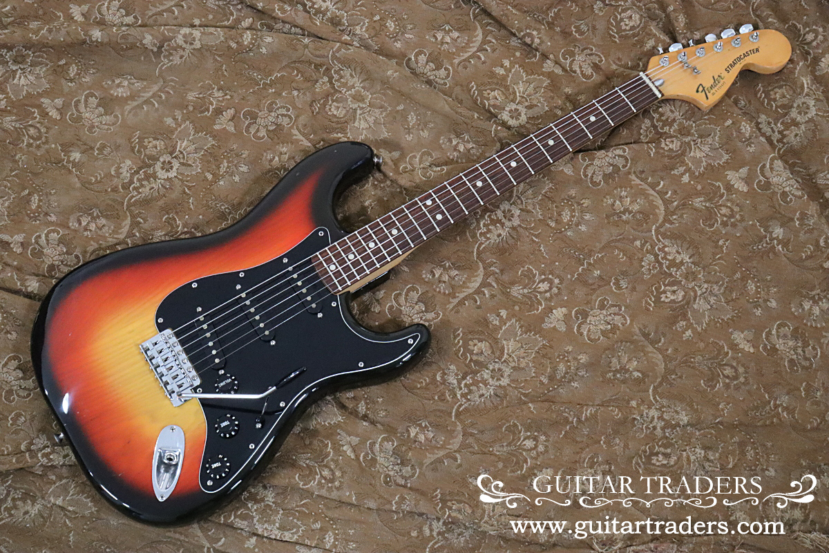 ＦＥＮＤＥＲ ＵＳＡ ＳＴＲＡＴＯＣＡＳＴＥＲ １９７９年 - 東京都の楽器