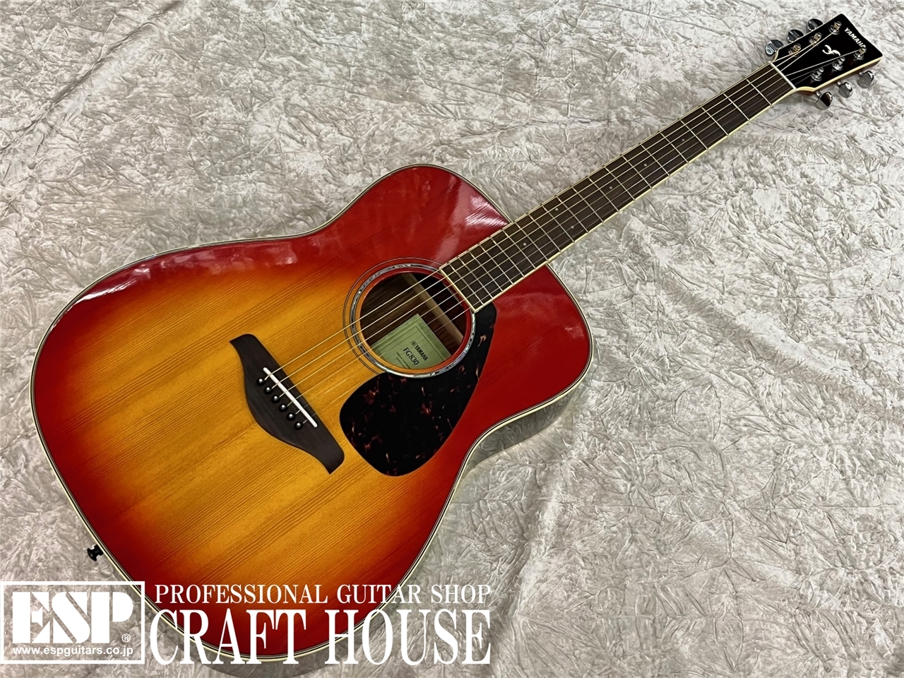 については YAMAHA FG830 Autumn Burst アコースティックギター ったままの