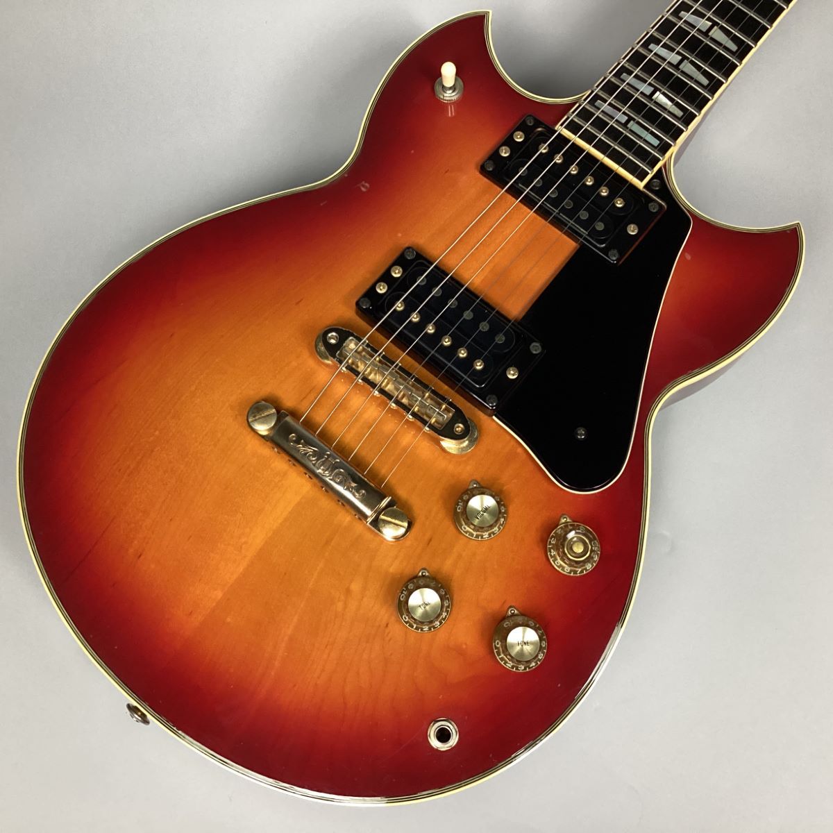 YAMAHA SG1000 (1982年製) ヤマハSGギター（中古/送料無料）【楽器検索