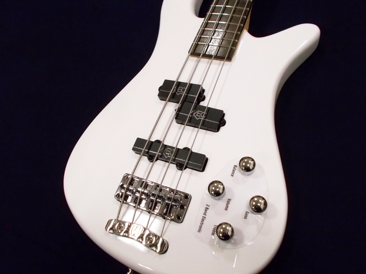 Warwick RockBass Streamer LX 4 Solid White High Polish（B級特価