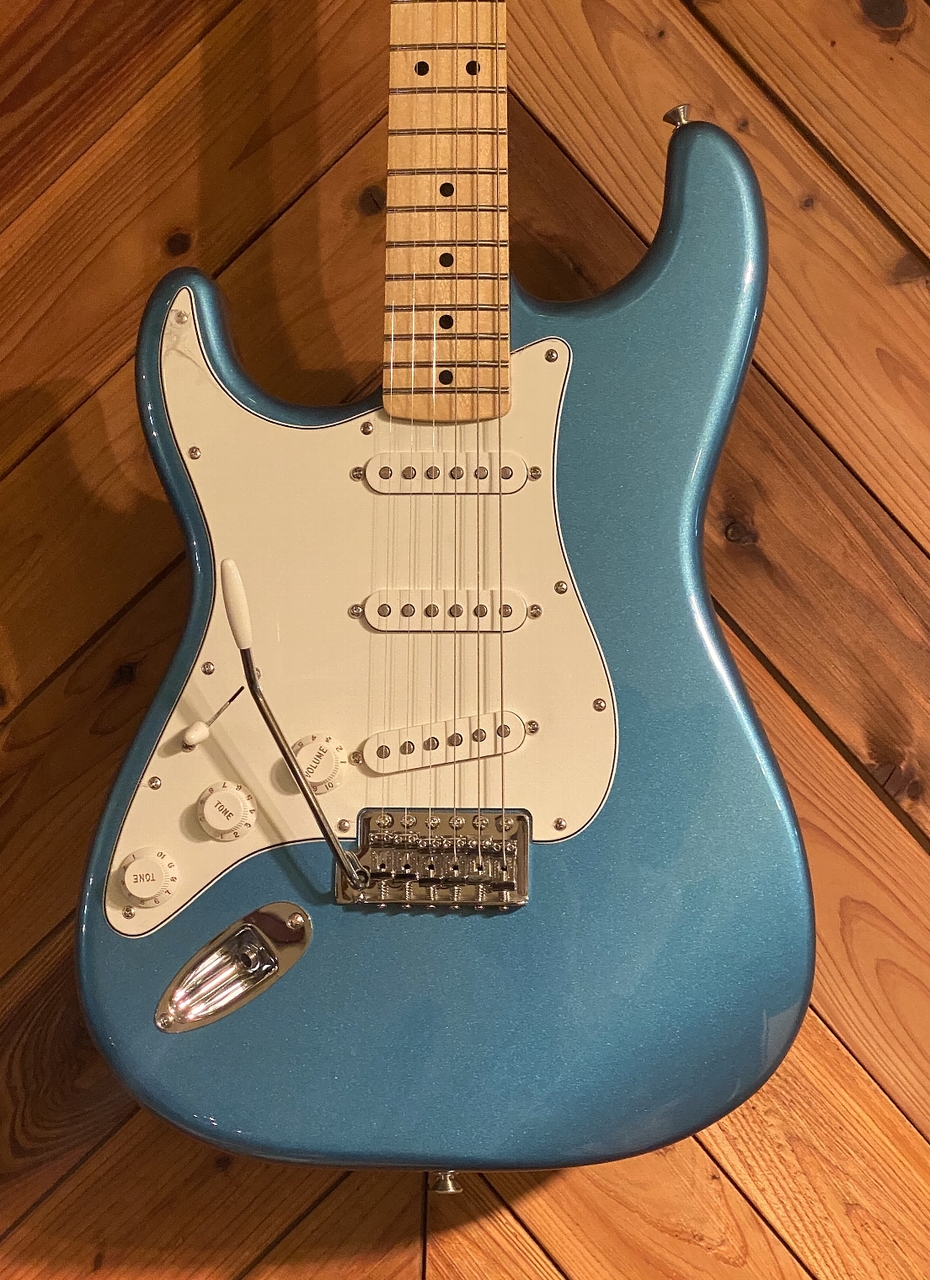 Fender Player Stratocaster LEFTY LPB（中古）【楽器検索デジマート】