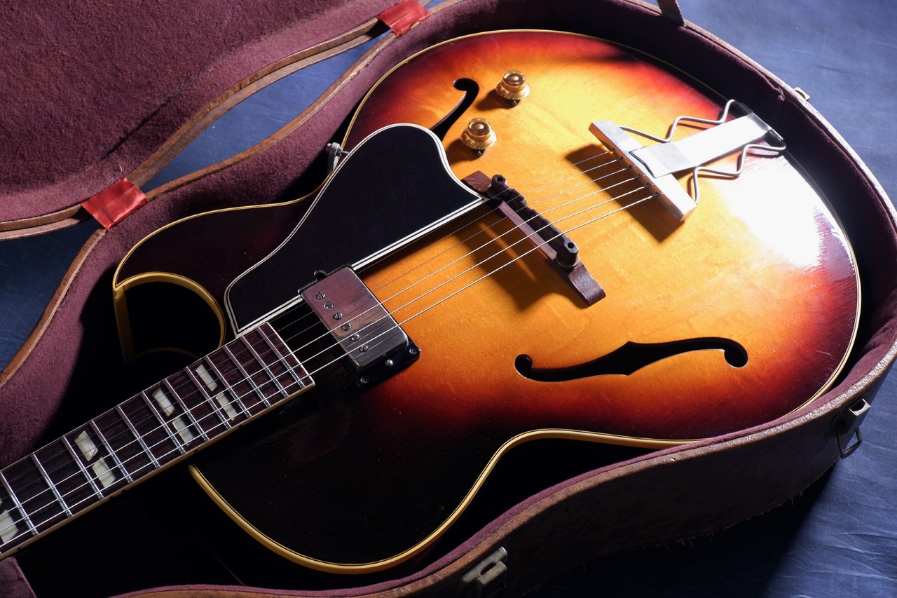 Gibson 1976年製　ES-175T レアギター状態良好ヴィンテージ Gibson 1976年製 ES-175T レアギター状態良好ヴィンテージ Gibson 1976