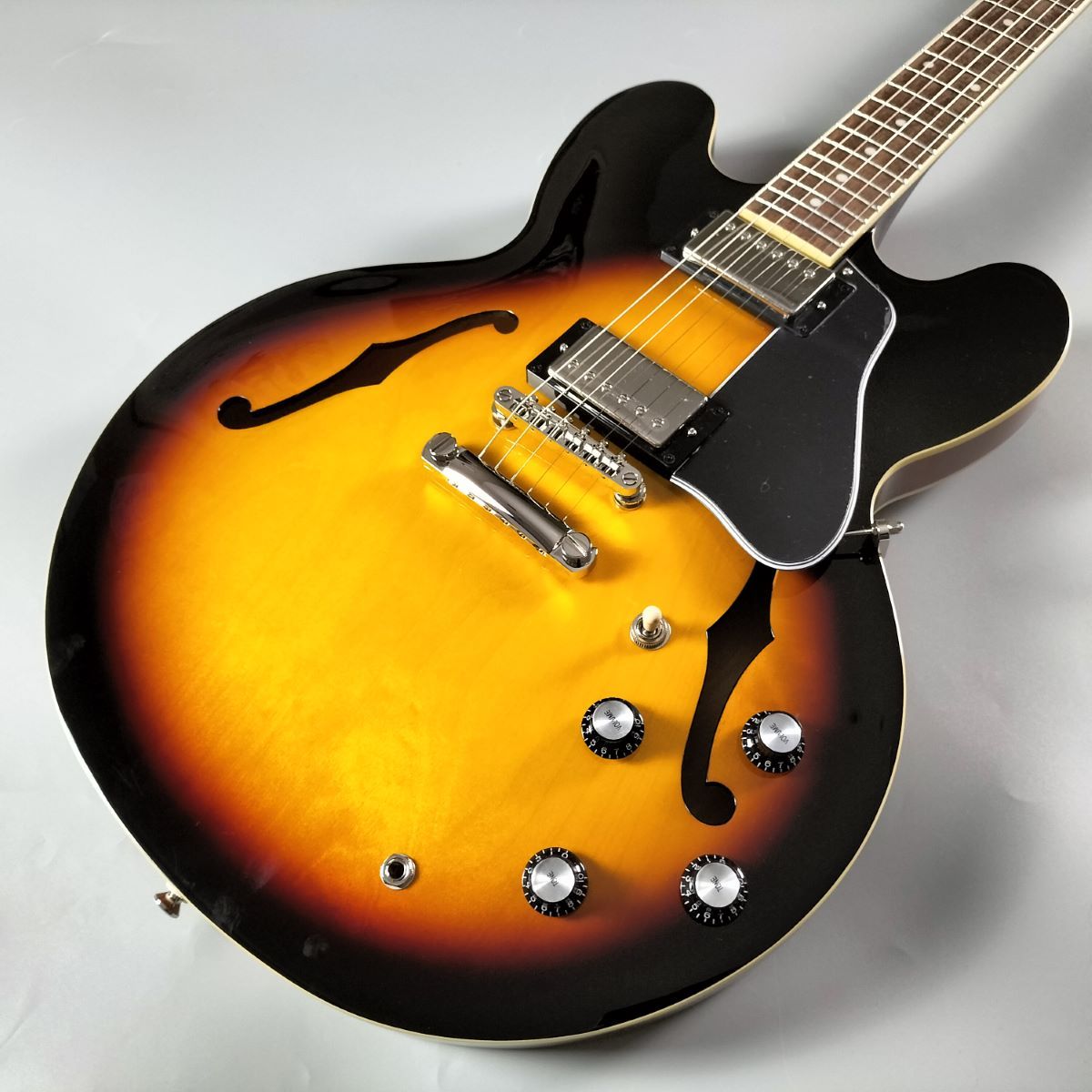 Epiphone ES-335 Vintage Sunburst セミアコギター ESES335（新品/送料