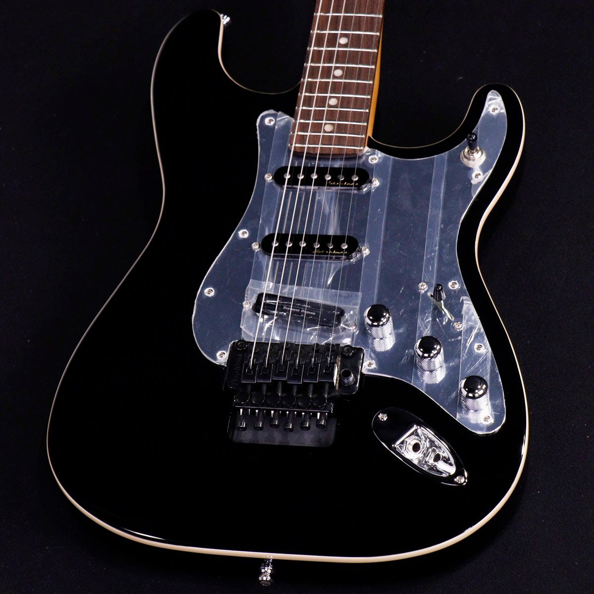 桜 印 FENDER Fender Tom Morello Stratocaster, Rosewood Fingerboard, Black【 フェンダー】